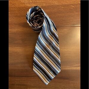 JONES NEW YORK 100%  Silk Striped Repp Tie